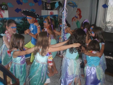 Party-Verleihkiste "Meerjungfrauenparty"